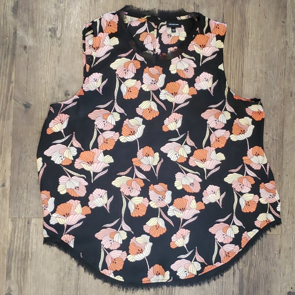 Womens floral print top